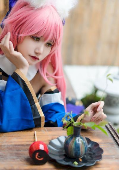 年轻女员工的滋味